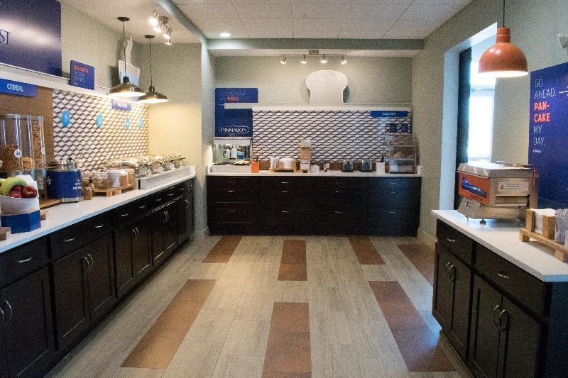 Holiday Inn Express & Suites West Memphis By Ihg Eksteriør bilde